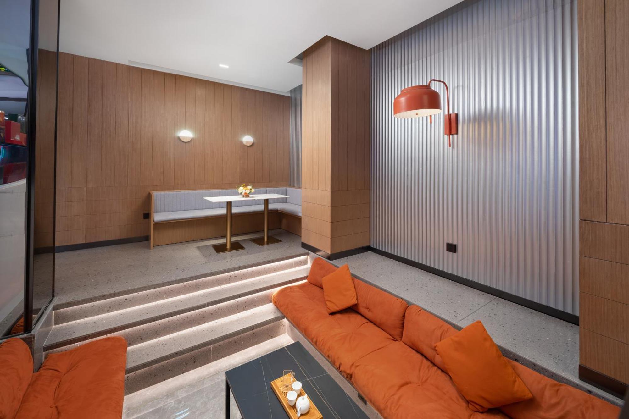 From K Huan Kai Hotel Tiyuxi Metro Station Guangzhou Exterior photo